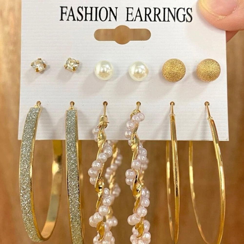 Fashion earrings